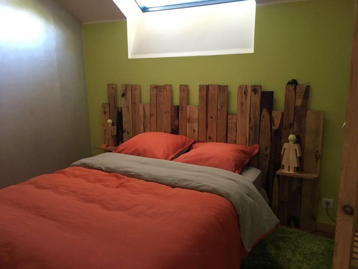 Bed and Breakfast Le Moulin De Razou Brassy Экстерьер фото